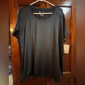 Women size 2X sports illustrated black quick dry  shirt